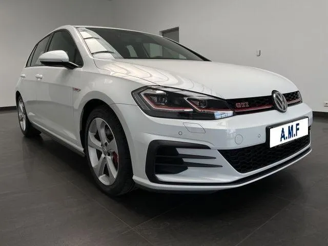 VOLKSWAGEN Golf GTI 2.0 TSI TCR DSG 5p. BMT Image 1